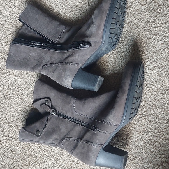 Gabor Women's Grey Boots - Picture 5 of 5